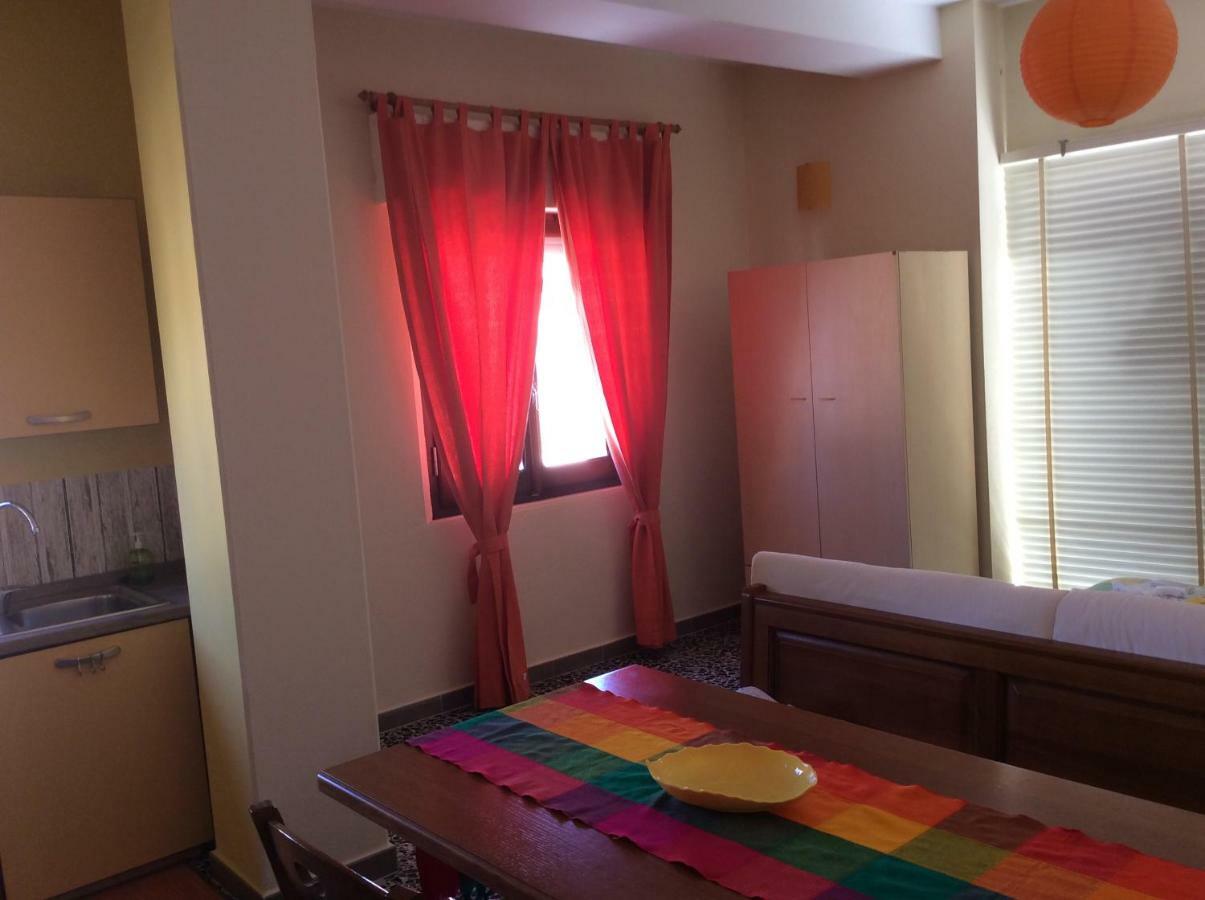 Grazioso Monolocale Villa Palau Ngoại thất bức ảnh