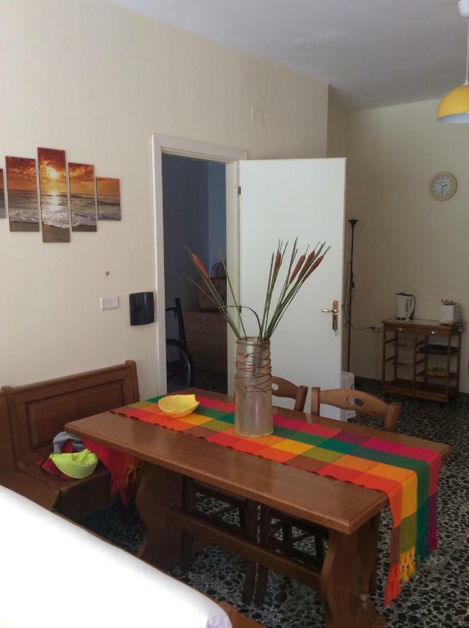 Grazioso Monolocale Villa Palau Ngoại thất bức ảnh
